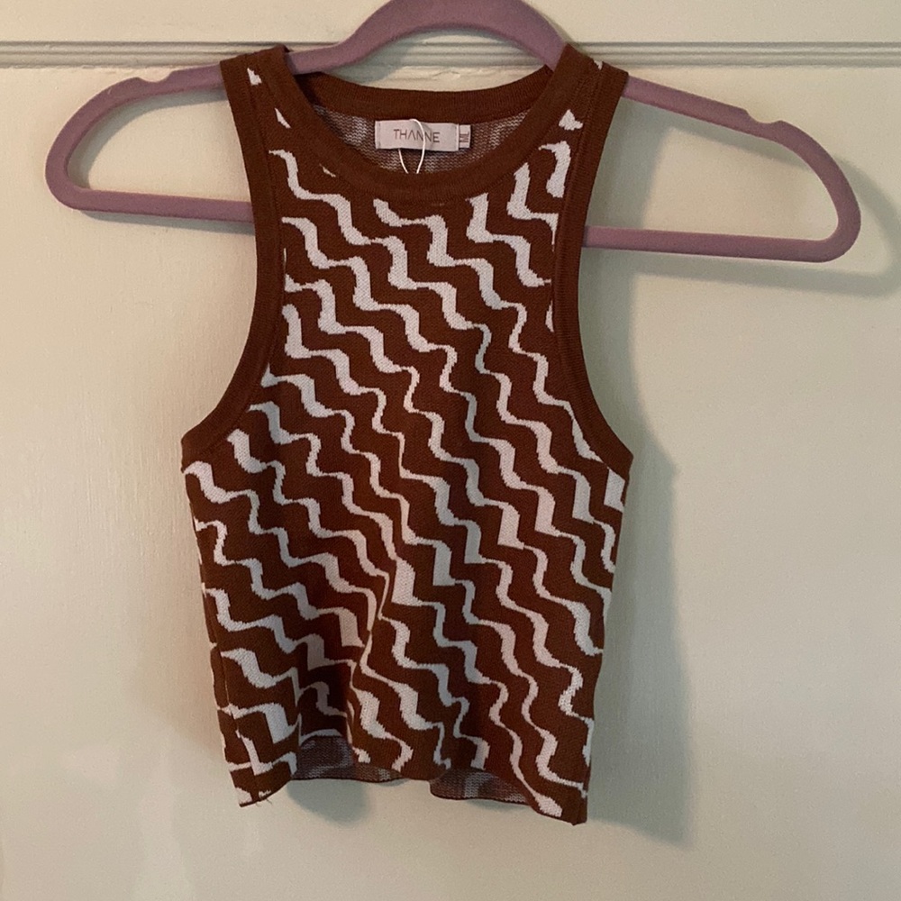 beginning Boutique brown swirl crop top